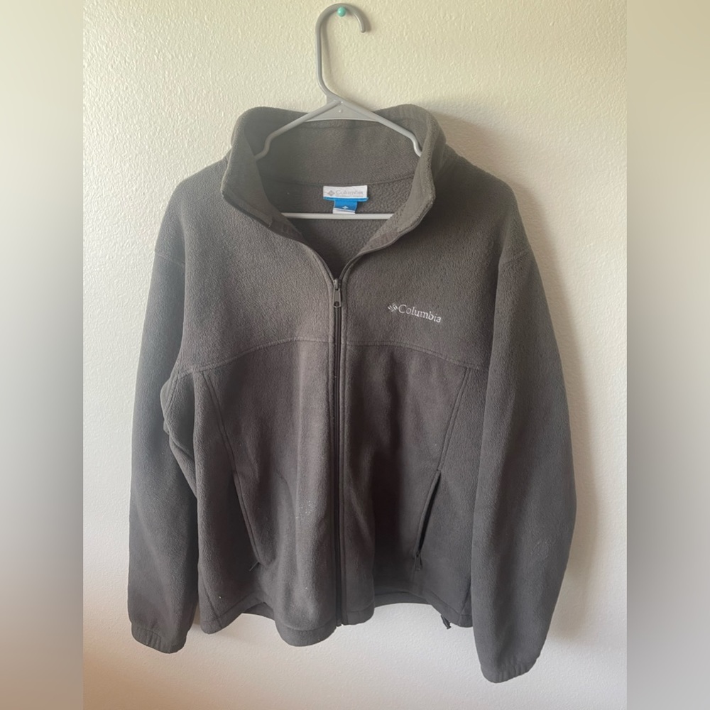 Columbia zip up